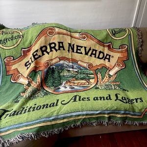 VINTAGE Sierra Nevada Woven Tapestry Throw Blanket